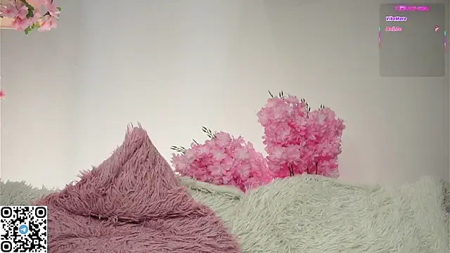 amilewis (F teen) - I want you to feel good, love you