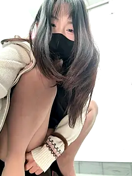 xixi-gala (F young) - 户外公共厕所假阳具抽插2分钟 dlido 2min