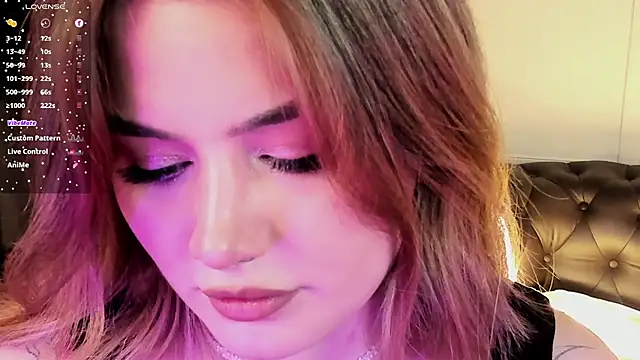 dark_moni - Dark_Moni's free webcam