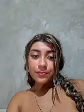 sweed-virgin-pussy (F teen) - oil on my body