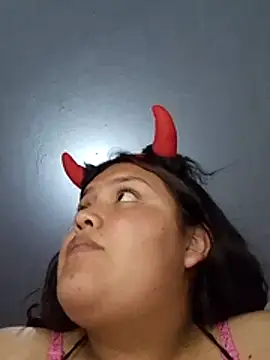 natt-bigass - Natt-bigass's free webcam