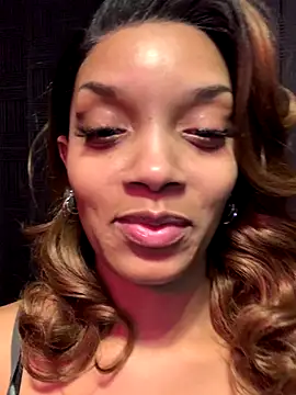 Rakiyahcharms webcam