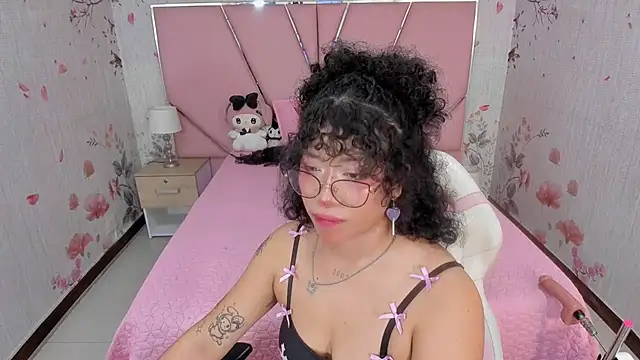 safiroagataaa - SafiroAgataaa's free webcam