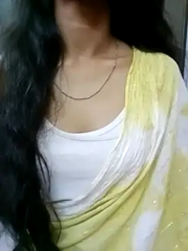 roja__ - Roja__'s free webcam