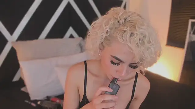 marian_pinzon - Marian_pinzon's free webcam