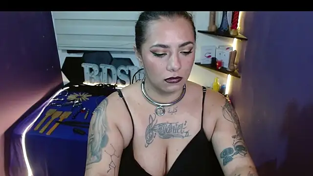 Alexa_Slavehot777 webcam