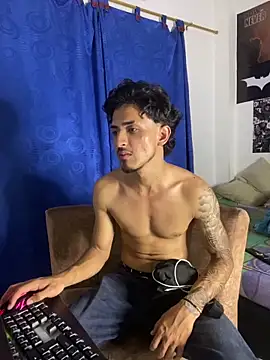 Kriss_Edwards webcam