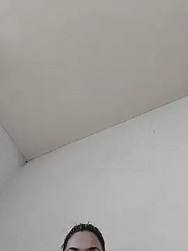 SheTheDeeevil webcam