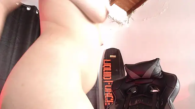 lizzy-c-e-e - Lizzy-c-e-e's free webcam