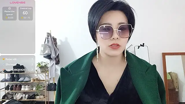 adele8731 - Adele8731's free webcam