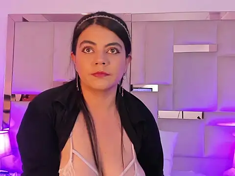 dayananaughty - DayanaNaughty's free webcam