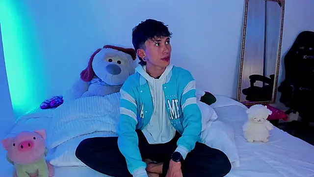 juniior_2311_ webcam