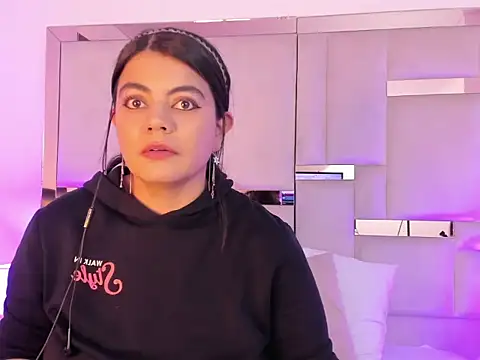 DayanaNaughty webcam