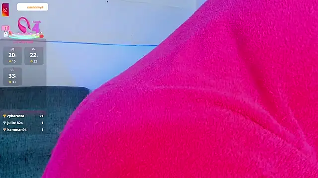 Keily-w webcam stripchat model stream image