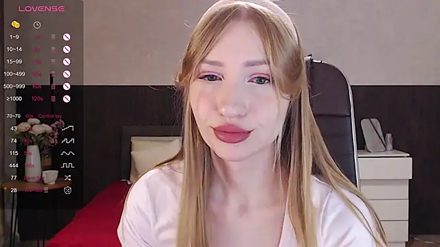 cutie_annie - Cutie_Annie's free webcam