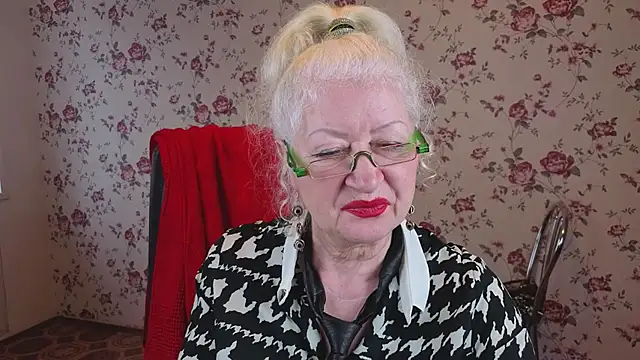 maya_mayflower - Maya_Mayflower's free webcam