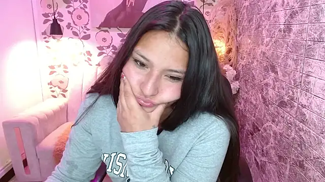 emmaa_garciia - Emmaa_garciia's free webcam