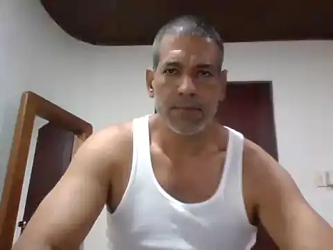 jackbigcock11 webcam