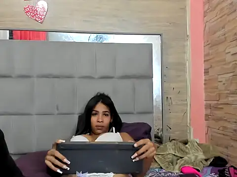 chicasirbo - Chicasirbo's free webcam