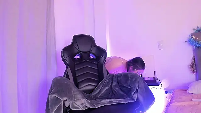 angelmooneyes - AngelMoonEyes's free webcam