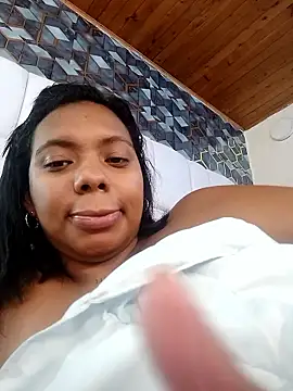 lia_mariana webcam