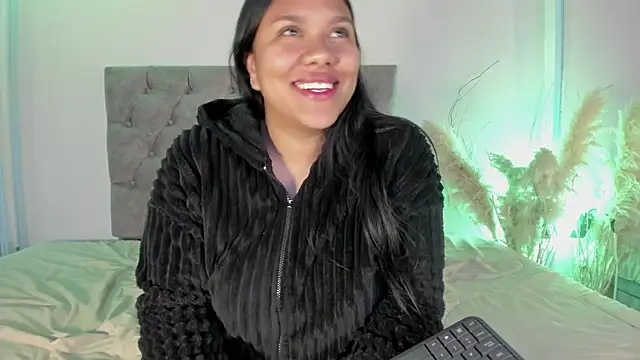 ale_cam - Ale_cam's free webcam - UK Sex Cams