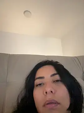 petitlumiere (F milf) - Bounce boobs