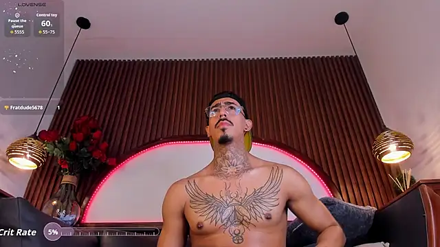 Donovan_Desmond webcam