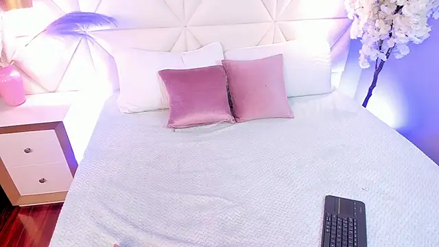 Adara__carter_ webcam