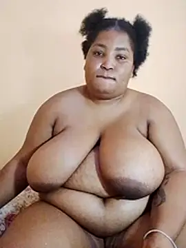 MassiveBoobsxxxx webcam