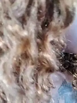 thickpearlx23 (Ask my age) - lets makethis pussy squirt