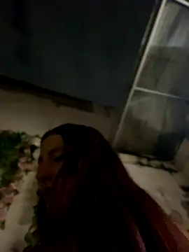 im_scarlett18 (F teen) - flash boobs and bounce