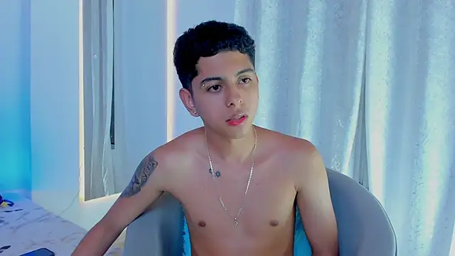 Gomez_c_ webcam