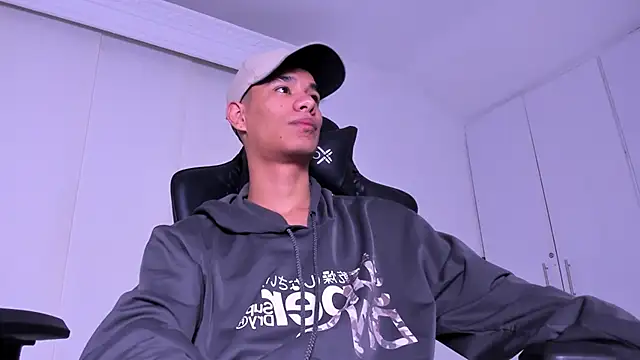 michael_vidal webcam