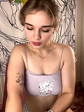 _ericawinterr_ - _EricaWinterr_'s free webcam