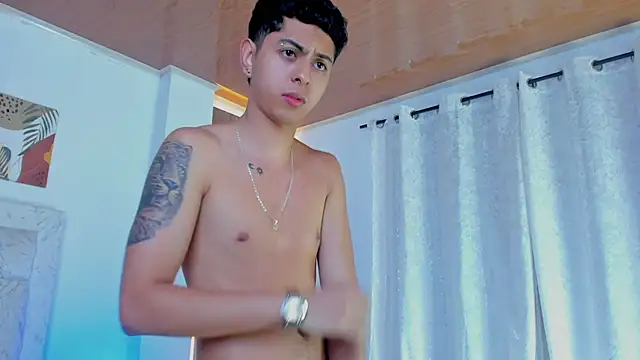 Gomez_c_ webcam