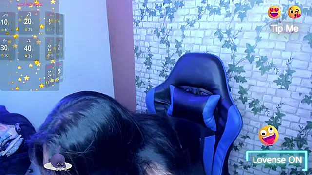 miaboobs__ - MIABOOBS__'s free webcam