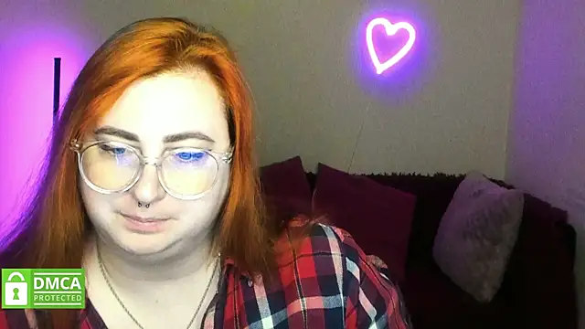 Alicia_love00 webcam