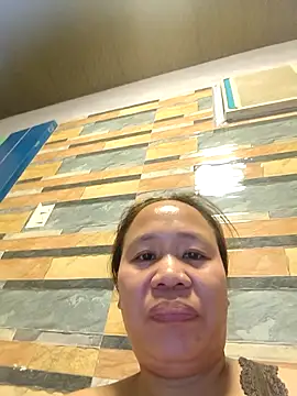 squirtshantal webcam