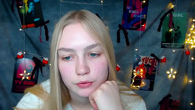 MademoiselleCl webcam