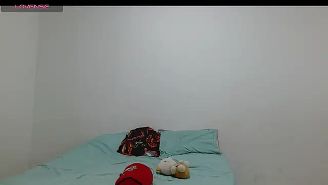 Yourgirl-thaly20 webcam