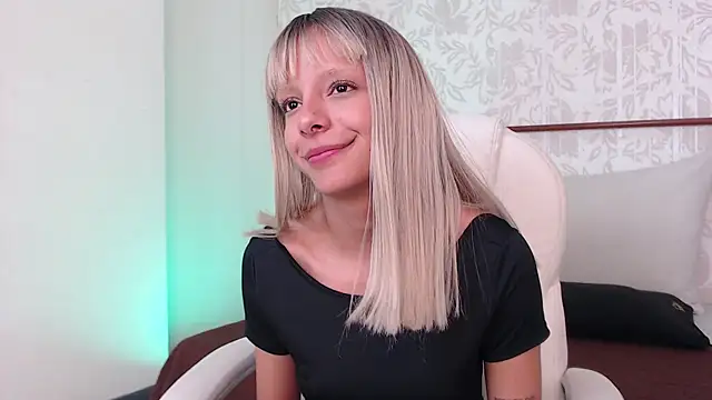 peyton_golden1 webcam