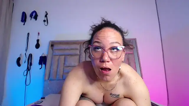 Alexamoonx webcam