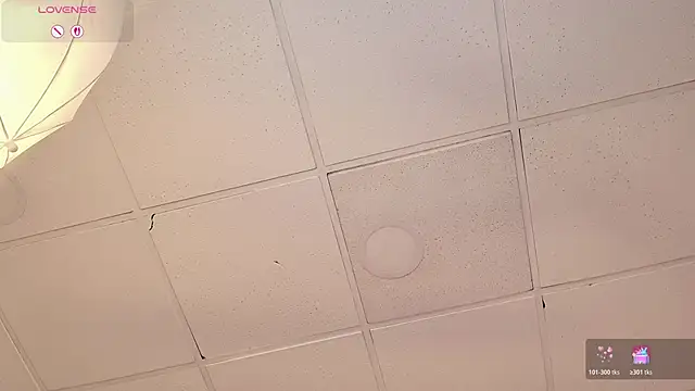 celine_golden1 webcam