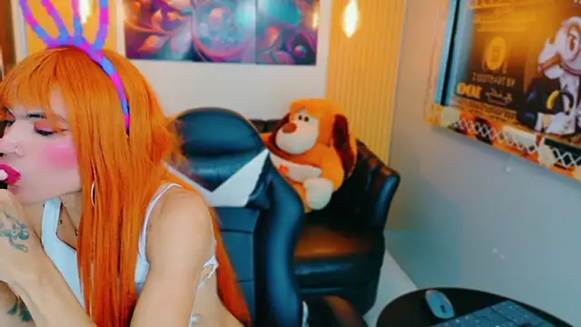 Arielle_Soren webcam