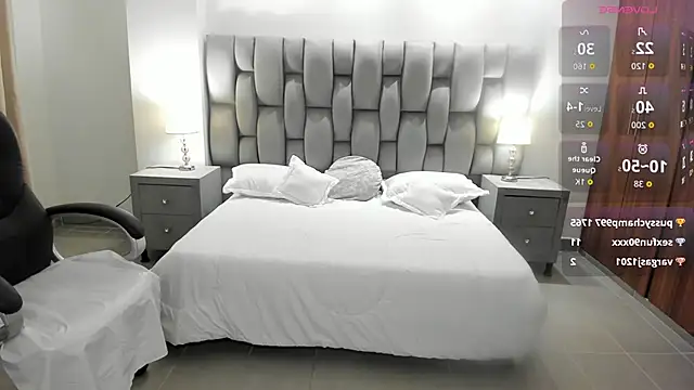 Karliie_kloss_ webcam