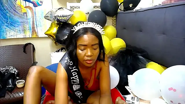 SexyDynamitexxx webcam