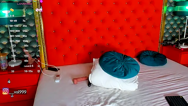 valleriejones - VallerieJones's free webcam