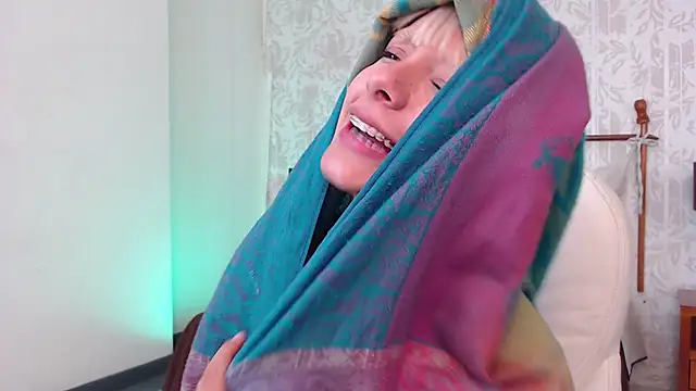 peyton_golden1 webcam