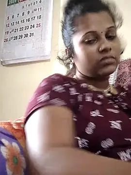 sweetqueen143 webcam